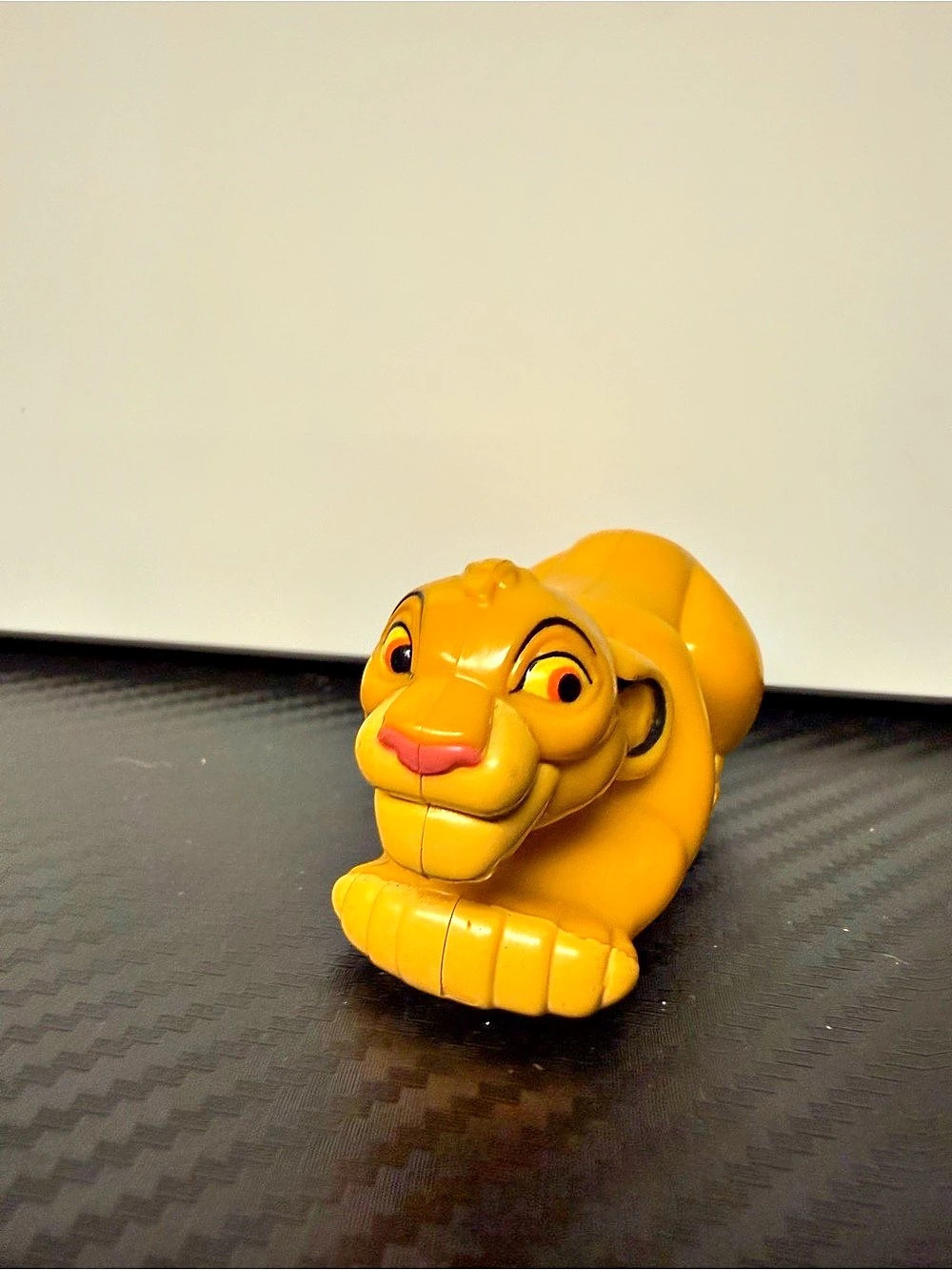 Disney Burger King The Lion King Simba Rolling Toy Yellow